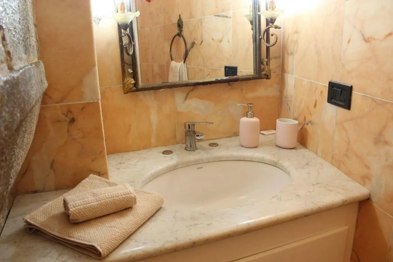 Lejlighed Le Bifore Suite & Dreams B&B Pisa