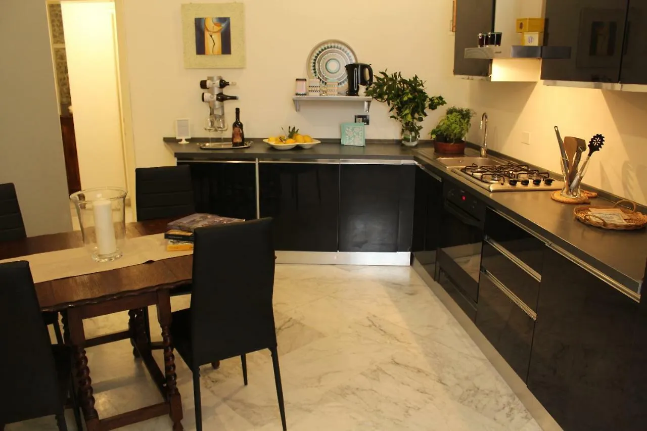 Le Bifore Suite & Dreams B&B Pisa 0*,  Italy