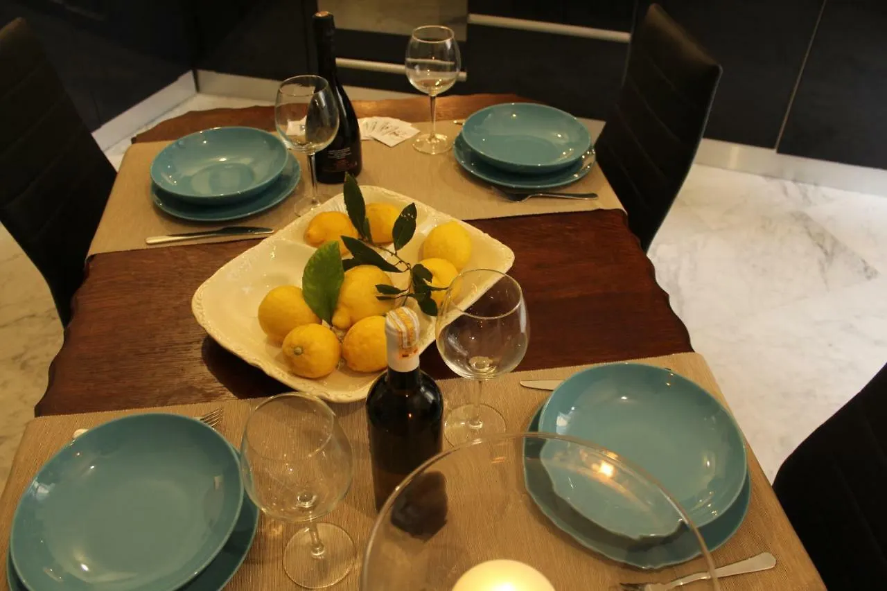Apartment Le Bifore Suite & Dreams B&B Pisa Italy